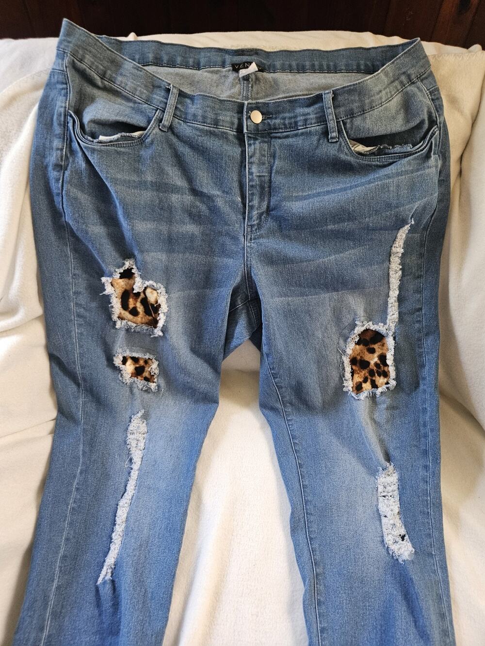 Venus Women's Plus Size 22 Distressed Jeans Leopard Print Patches Light Wash